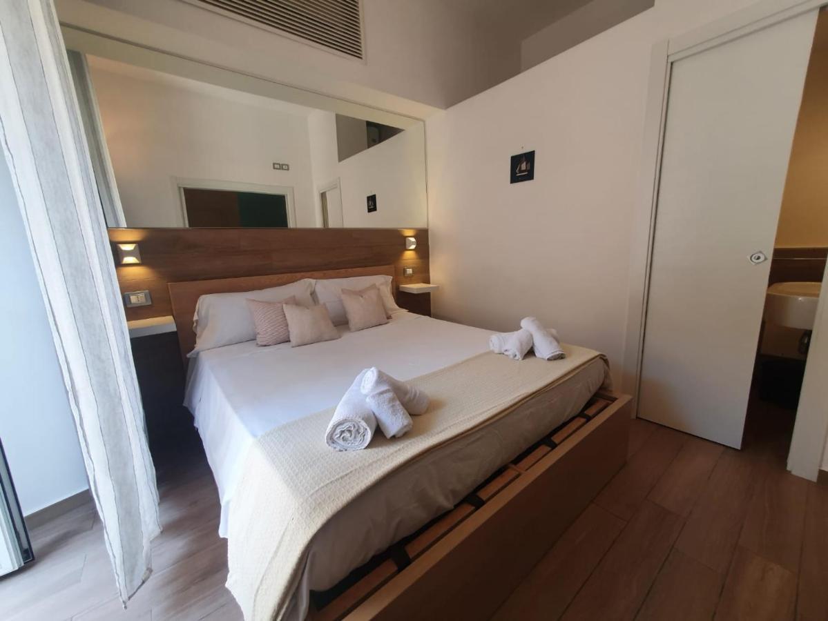 Casa Sofia- Fondi Vertice Rooms Kültér fotó