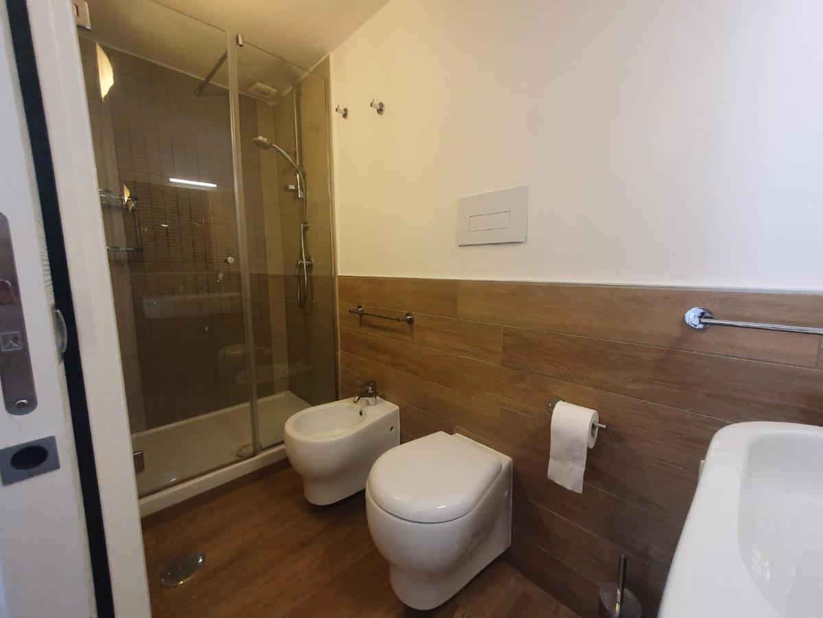 Casa Sofia- Fondi Vertice Rooms Kültér fotó